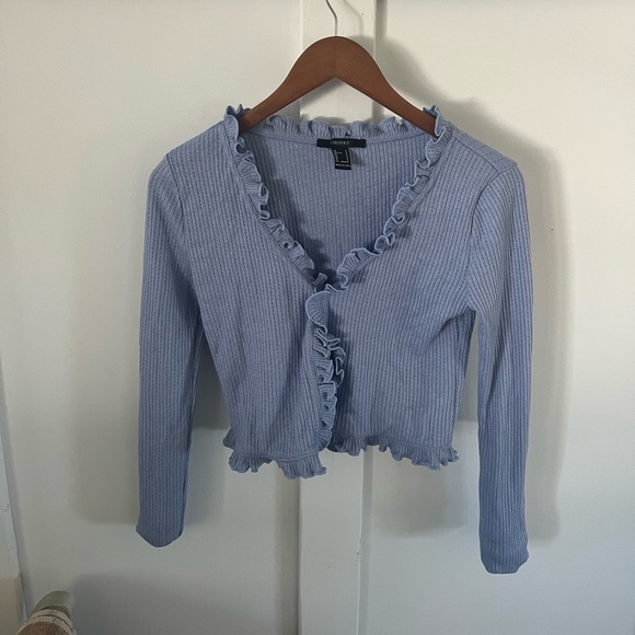 Forever 21 Tops - Forever 21 blue long sleeve blouse ruffle open